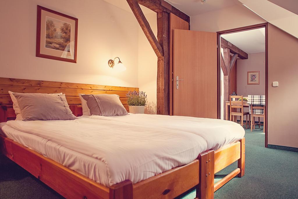Hotel Gorski Czarna Gora Stronie Śląskie Chambre photo